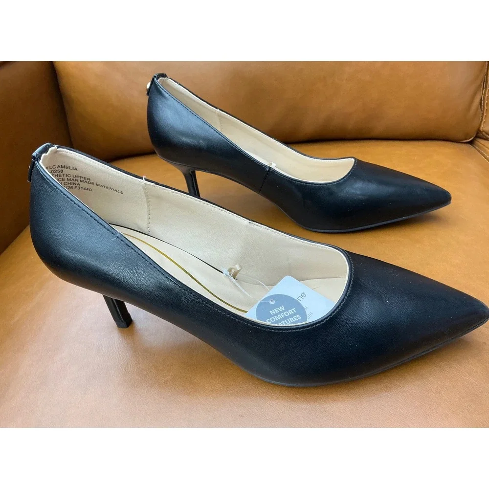 Liz Claiborne Amelia Pumps Womens 8W Black Pointed Toe Memory Foam Kitten Heel